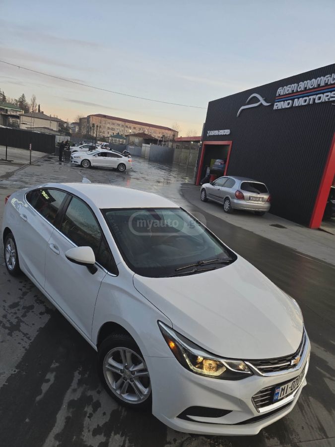 Chevrolet Cruze 2017 — photo 2