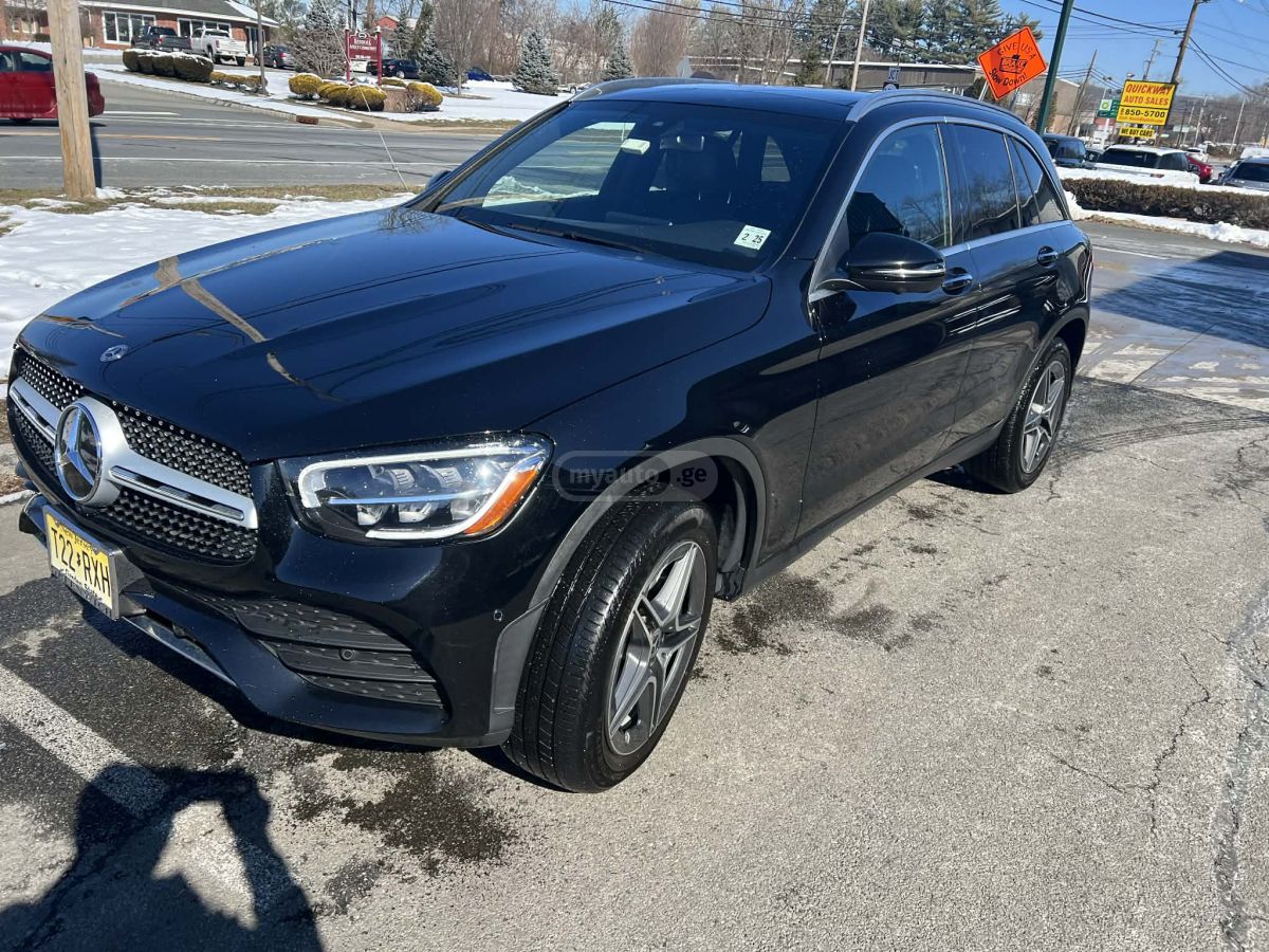 Mercedes-Benz GLC 300 2020 — photo 2