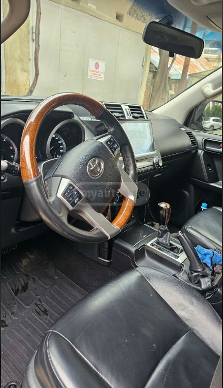 Toyota Land Cruiser Prado 2015 — photo 2