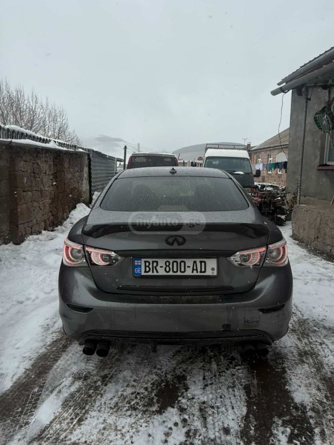 Infiniti Q 50