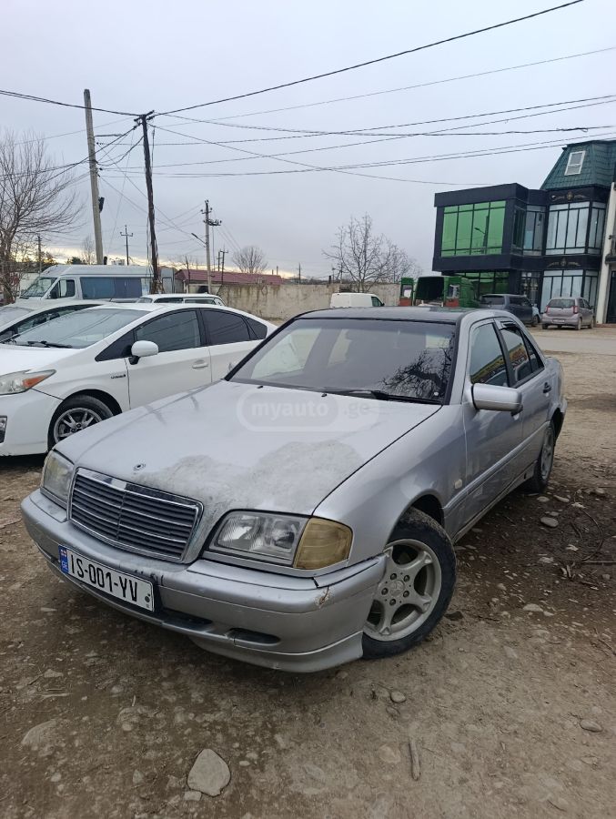 Mercedes-Benz C 180 1998 — photo 2