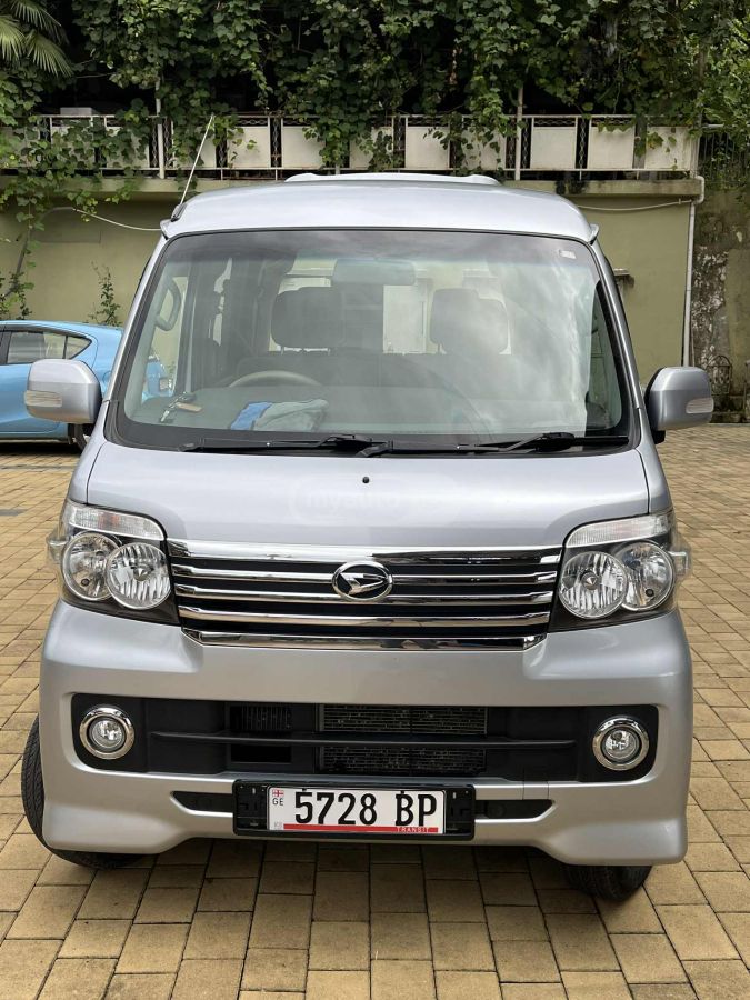 Daihatsu Atrai/extol 2017 — photo 2