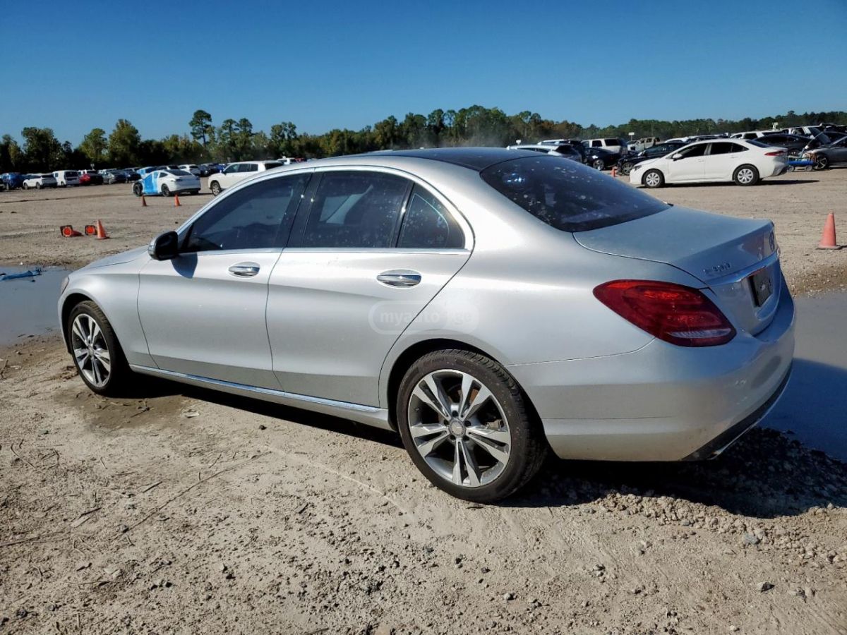 Mercedes-Benz C 30 AMG 2015 — photo 2