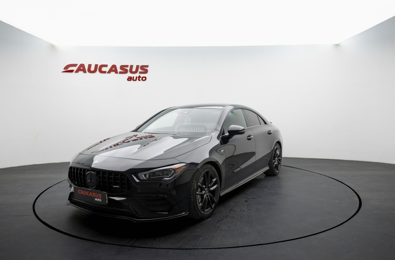 Mercedes-Benz CLA 35 AMG