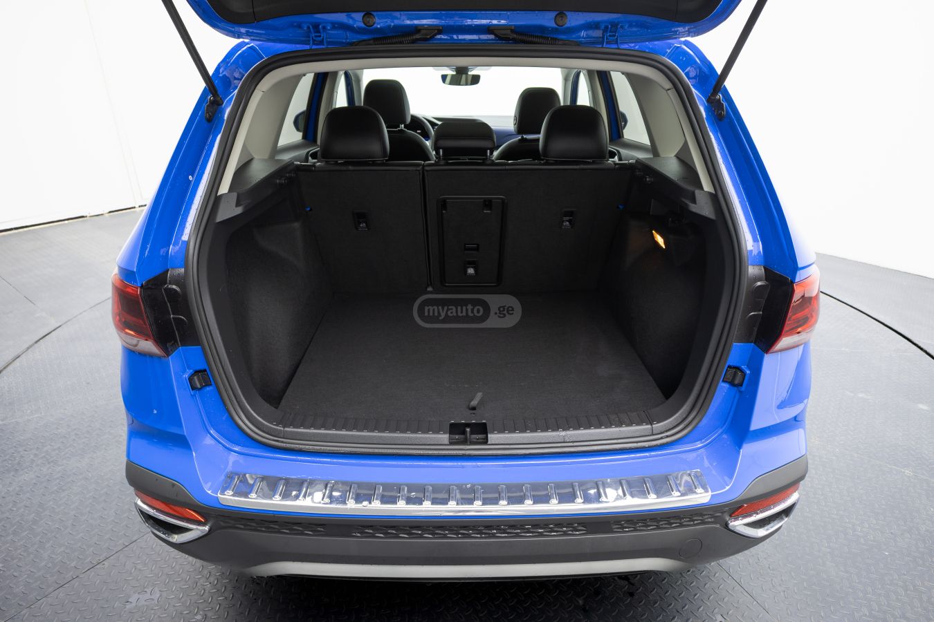 Volkswagen Taos 2023 — photo 2
