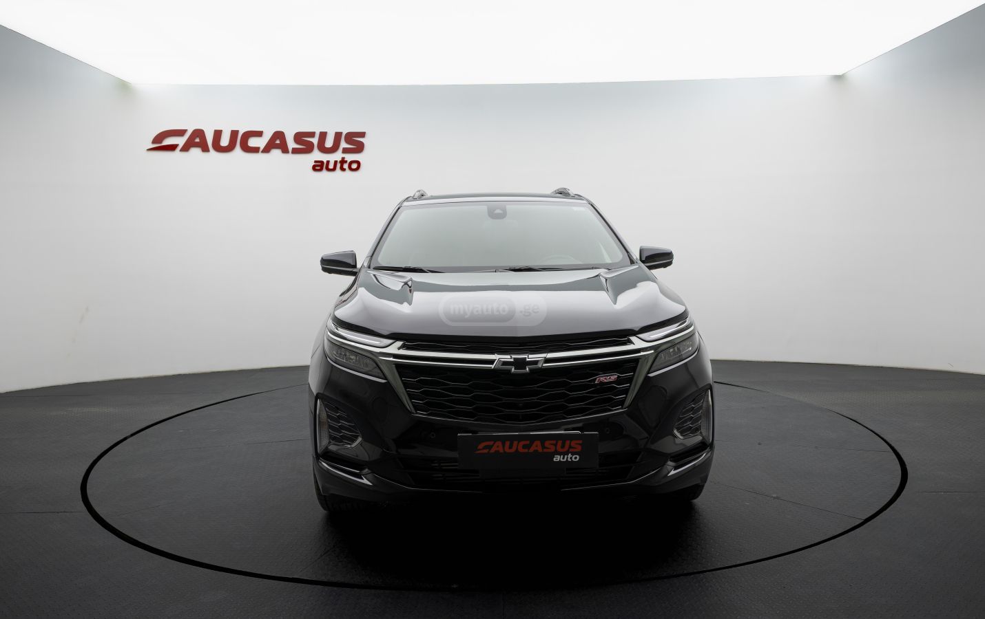Chevrolet Equinox 2023 — photo 2