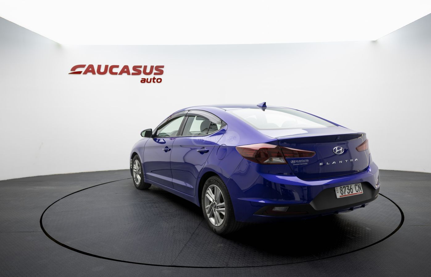 Hyundai Elantra 2020 — photo 2