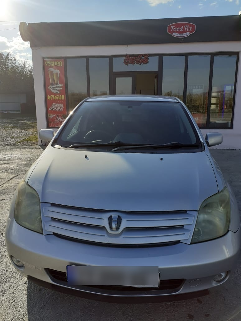 Toyota Ist
