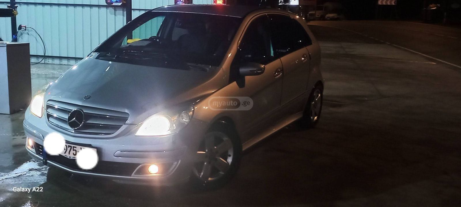 Mercedes-Benz B 170