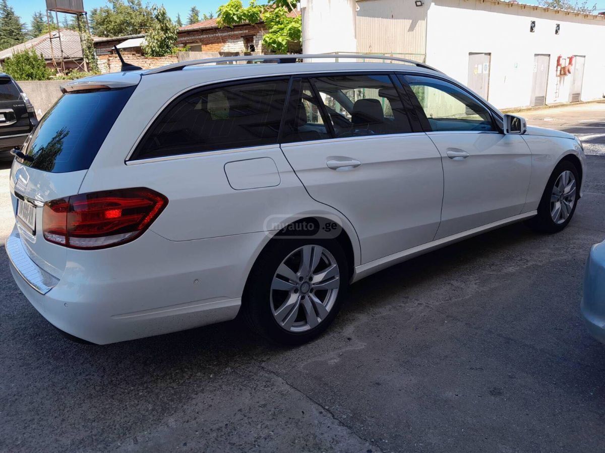 Mercedes-Benz E 250 2014 — photo 2