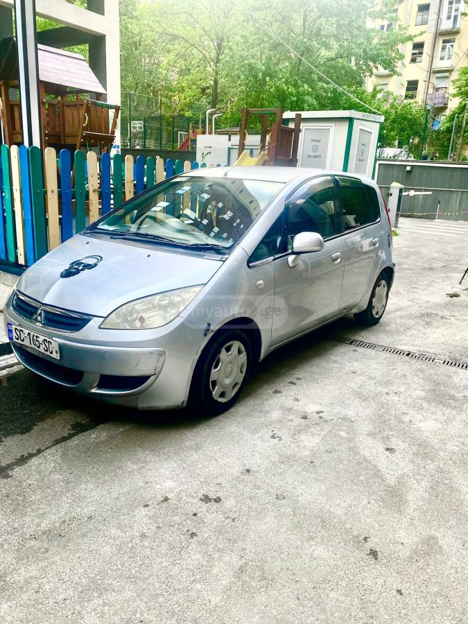 Mitsubishi Colt