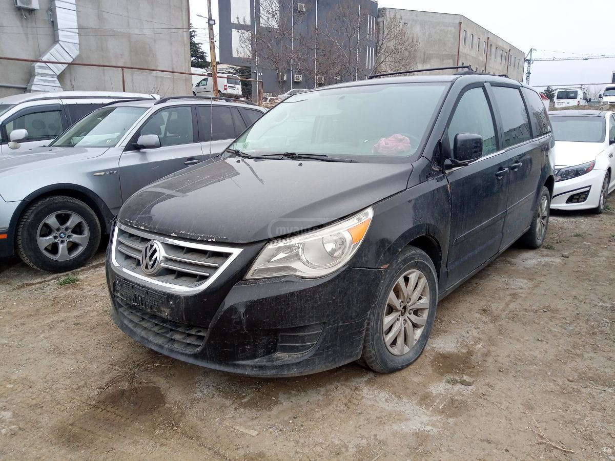 Volkswagen Routan