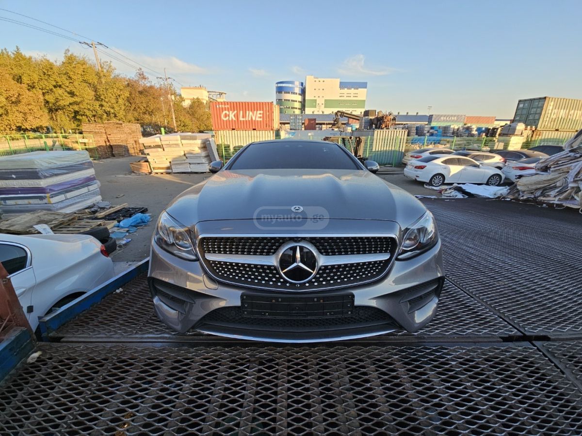 Mercedes-Benz E 400