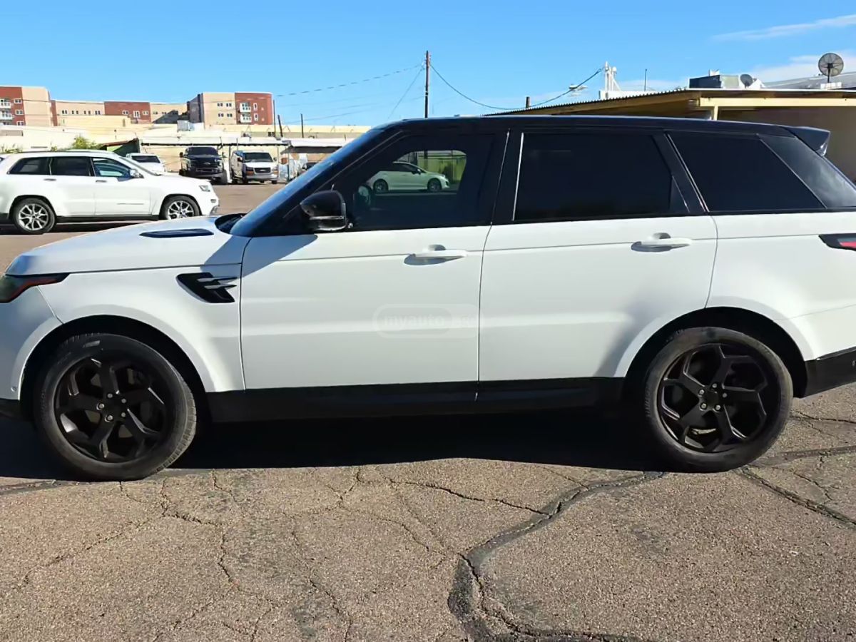 Land Rover Range Rover Sport 2018 — photo 2