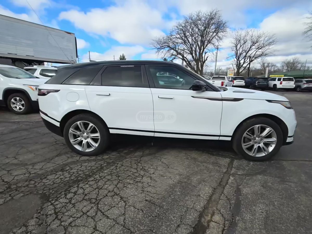 Land Rover Range Rover  Velar 2022 — photo 2