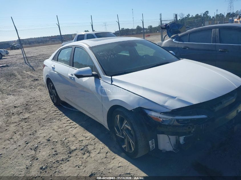 Hyundai Elantra 2024 — photo 2