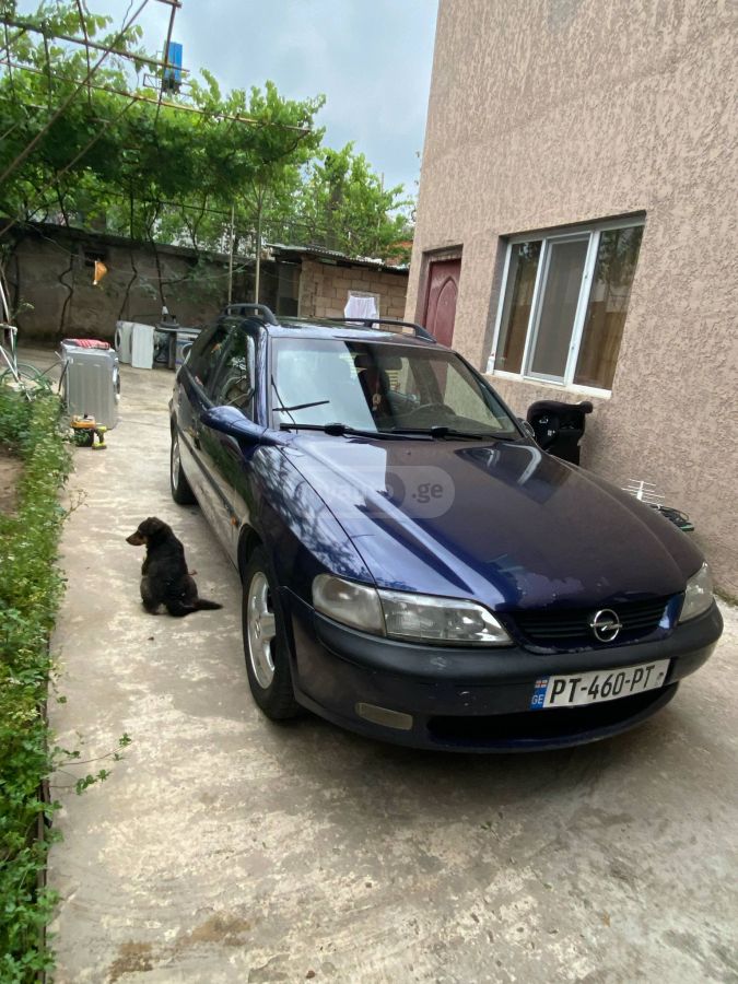 Opel Vectra 1998 — photo 2