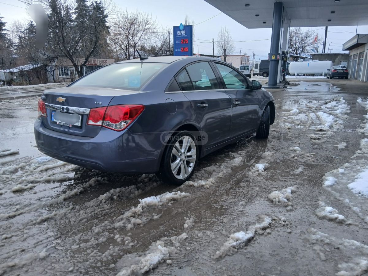 Chevrolet Cruze 2014 — photo 2