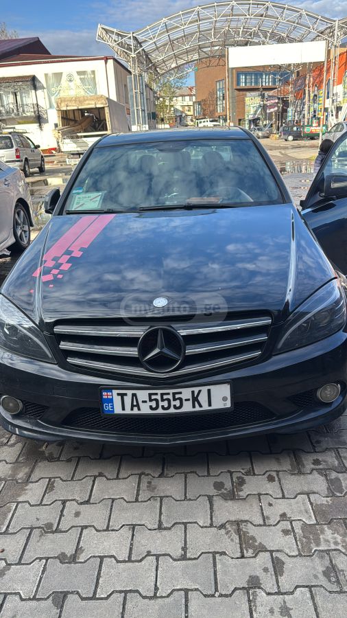 Mercedes-Benz C 350 2008 — photo 2