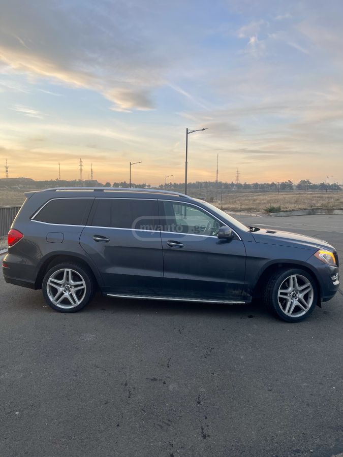Mercedes-Benz GL 450 2013 — photo 2