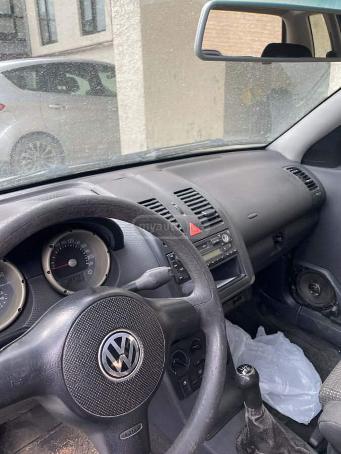 Volkswagen Polo 2000 — photo 2