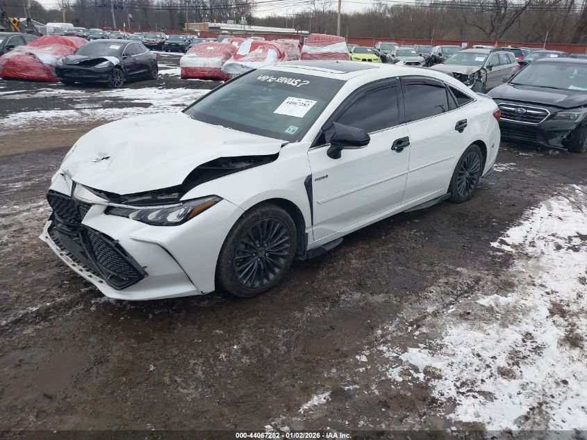 Toyota Avalon 2021 — photo 2