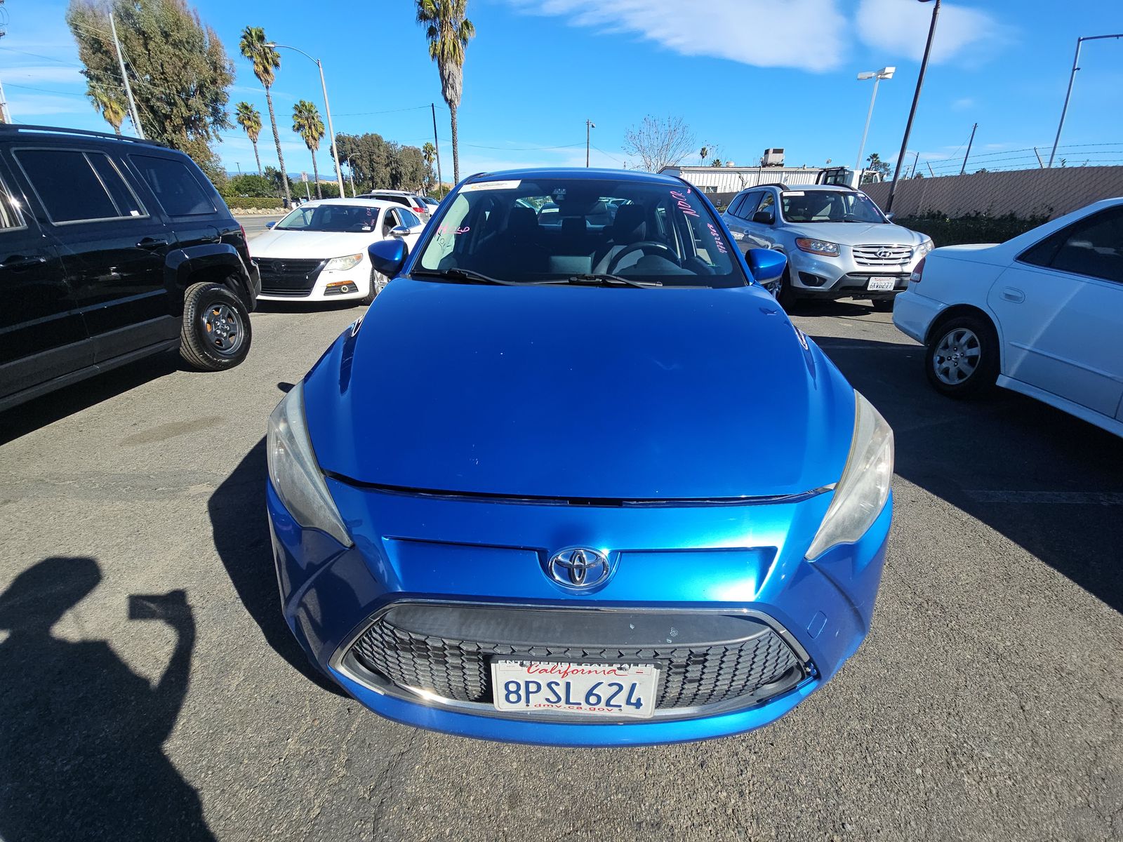 Toyota Yaris 2019 — photo 2