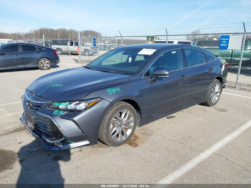 Toyota Avalon 2022 — photo 2