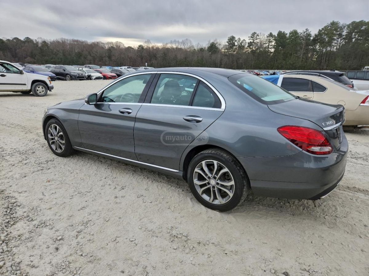 Mercedes-Benz C 30 AMG 2017 — photo 2
