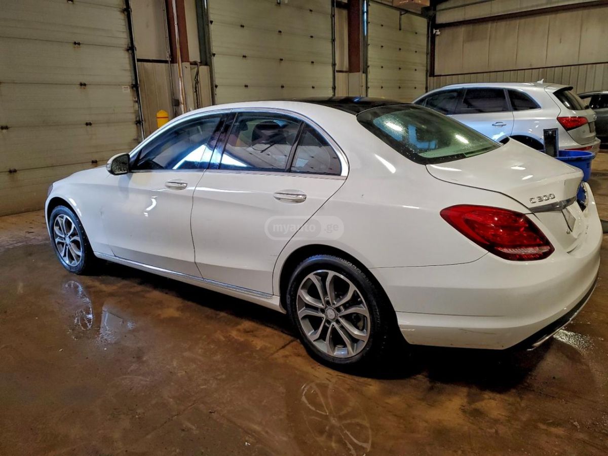 Mercedes-Benz C 30 AMG 2015 — photo 2