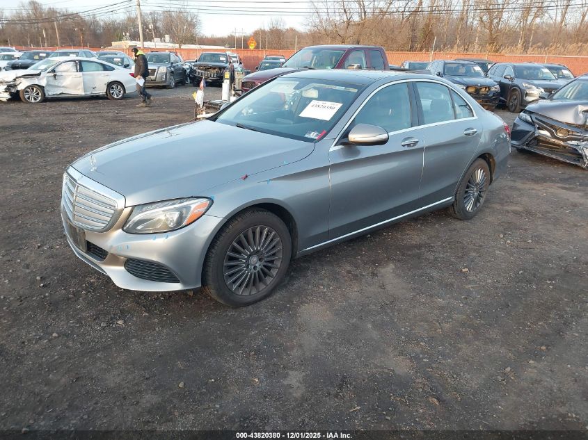 Mercedes-Benz C 300 2015 — photo 2