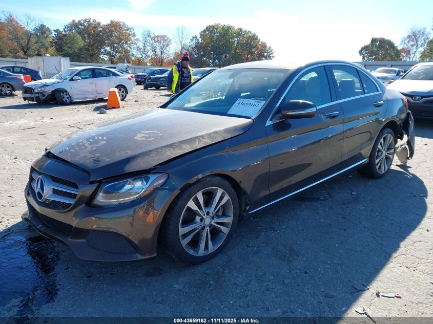 Mercedes-Benz C 300 2015 — photo 2