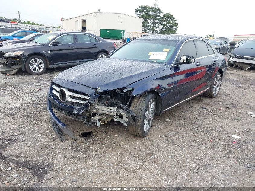 Mercedes-Benz C 300 2015 — photo 2