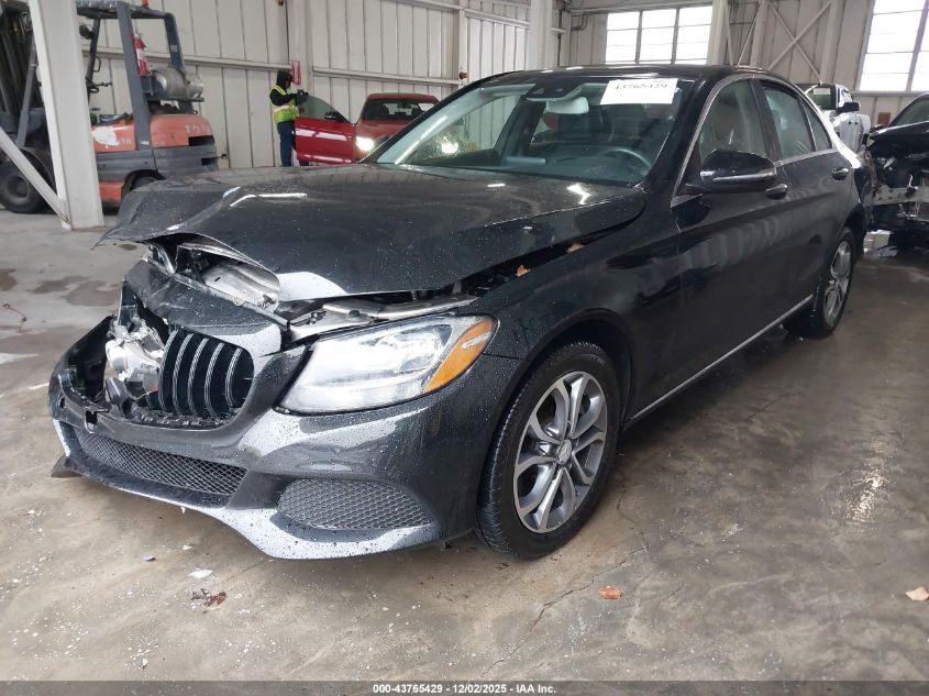 Mercedes-Benz C 300 2016 — photo 2