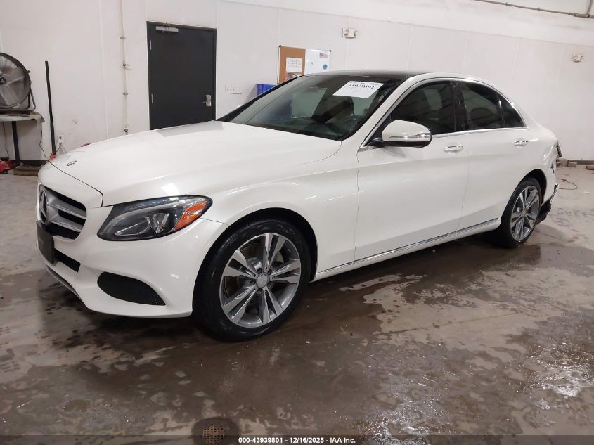 Mercedes-Benz C 300 2015 — photo 2