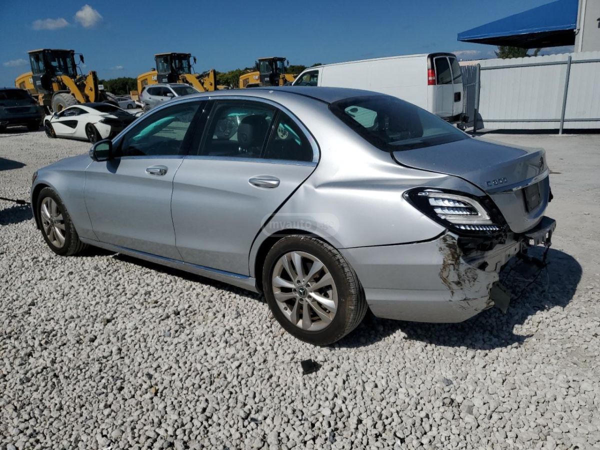 Mercedes-Benz C 30 AMG 2019 — photo 2
