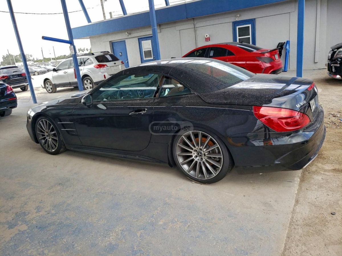 Mercedes-Benz SL 55 AMG 2019 — photo 2