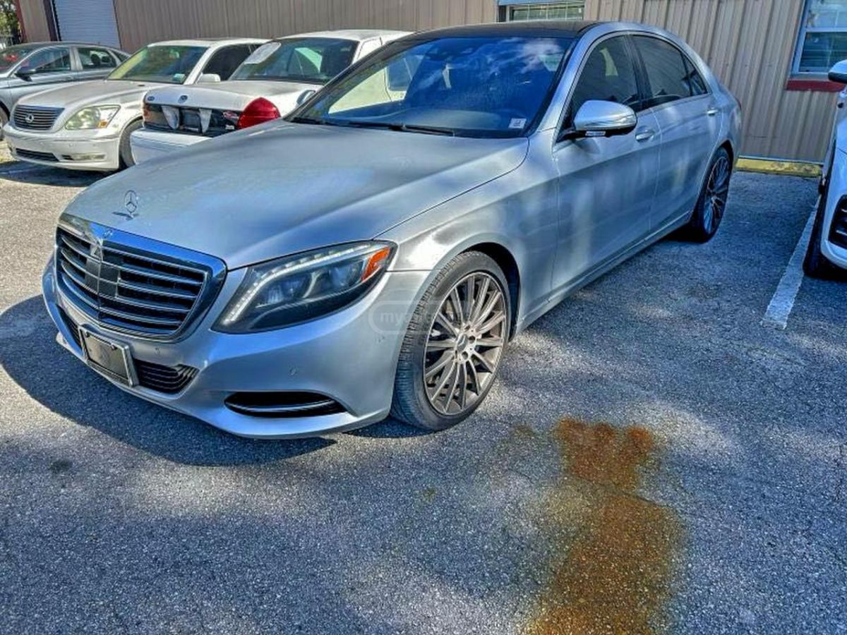 Mercedes-Benz S 550 2015 — photo 2
