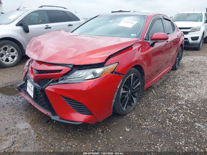 Toyota Camry 2019 — photo 2