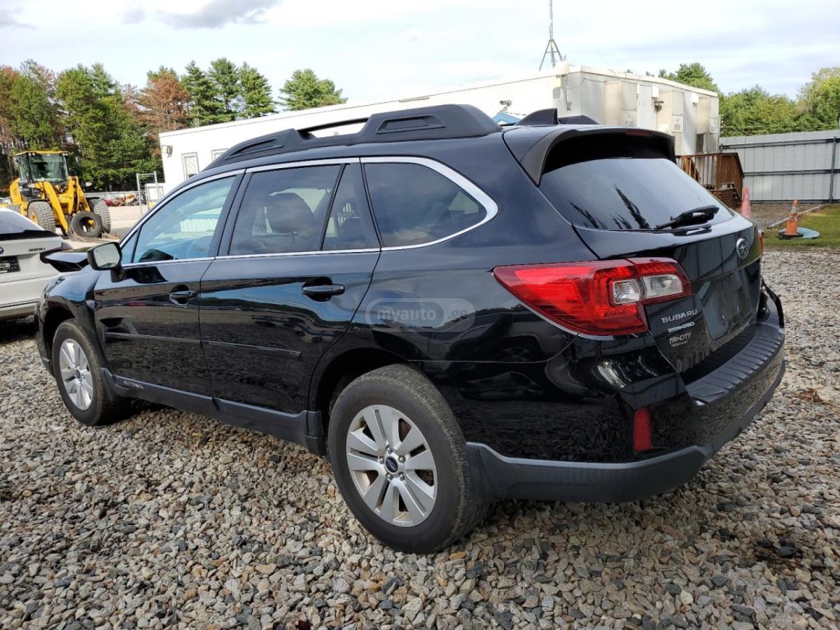 Subaru Outback 2016 — photo 2