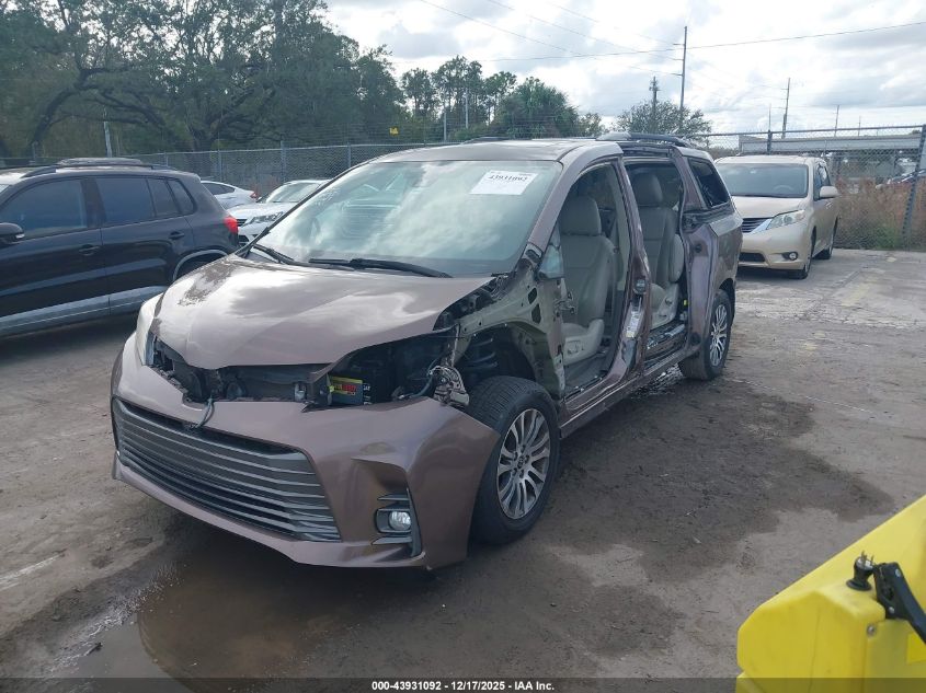 Toyota Sienna 2020 — photo 2
