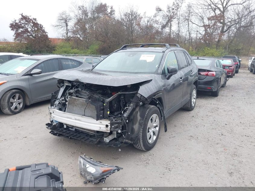 Toyota RAV 4 2021 — photo 2