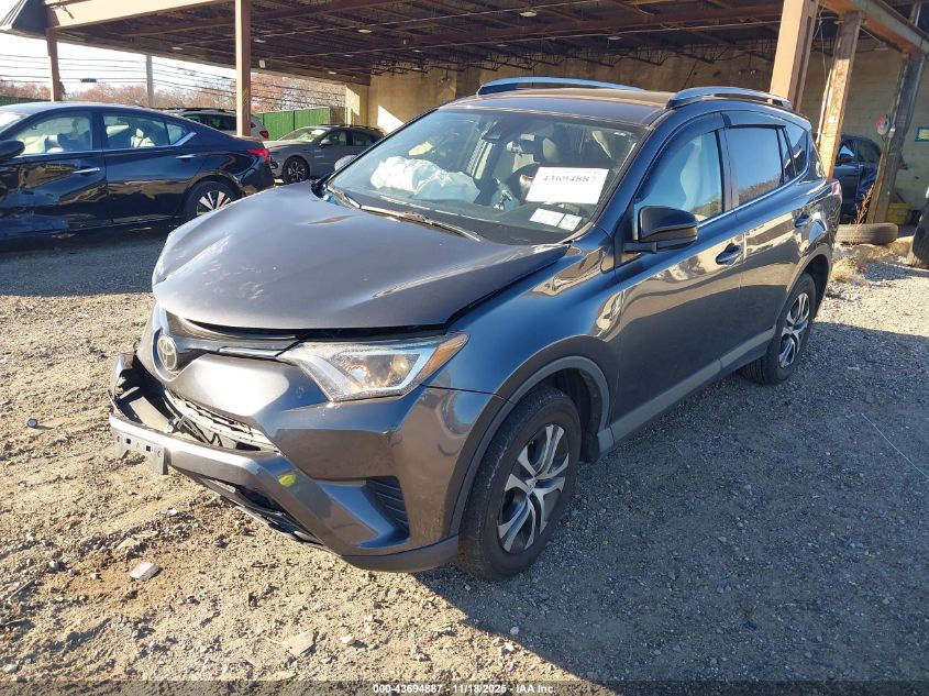 Toyota RAV 4 2018 — photo 2