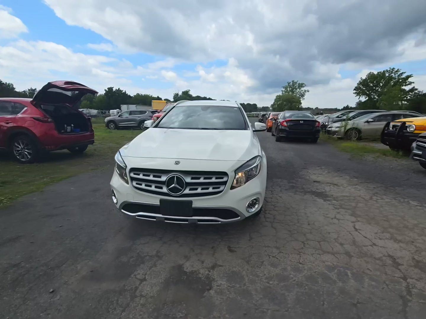 Mercedes-Benz GLA 250 2018 — photo 2