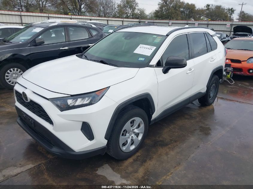 Toyota RAV 4 2020 — photo 2