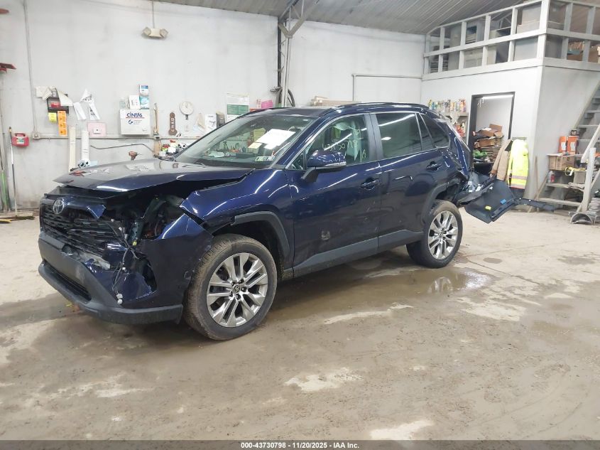 Toyota RAV 4 2021 — photo 2