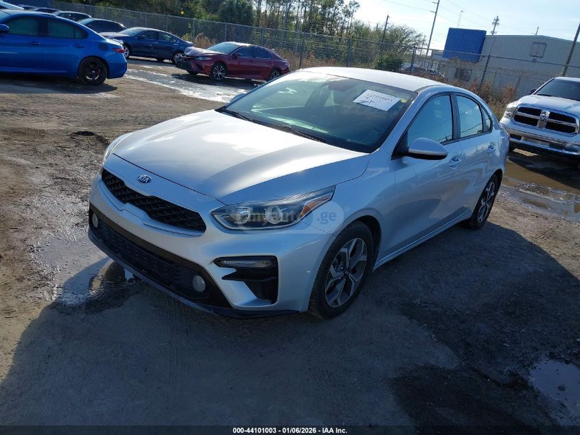 Kia Forte 2020 — photo 2