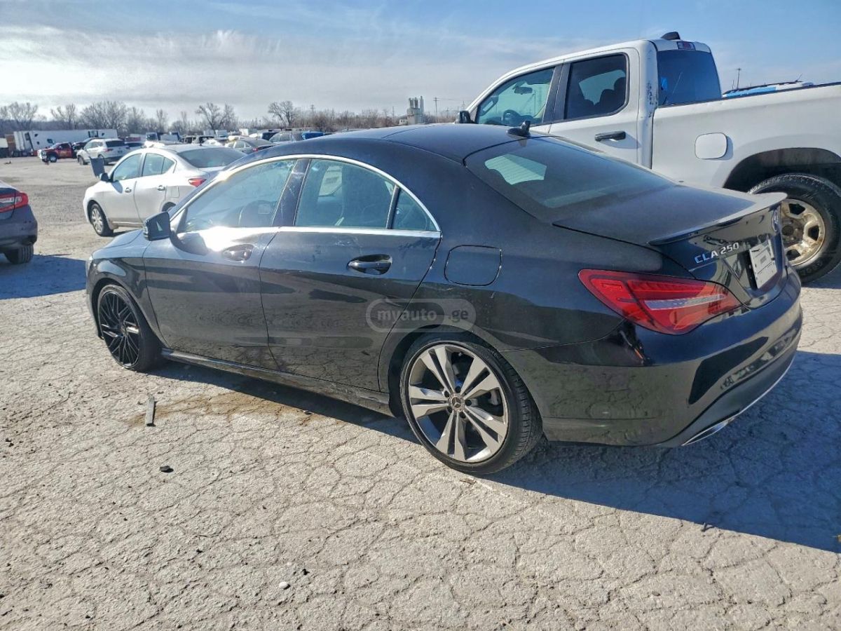 Mercedes-Benz CLA 250 2019 — photo 2