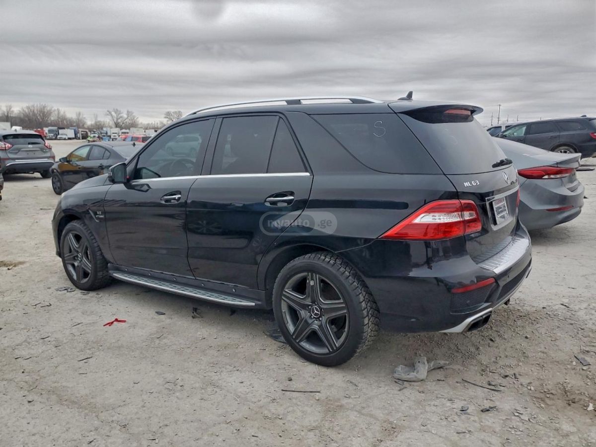 Mercedes-Benz ML 63 AMG 2015 — photo 2