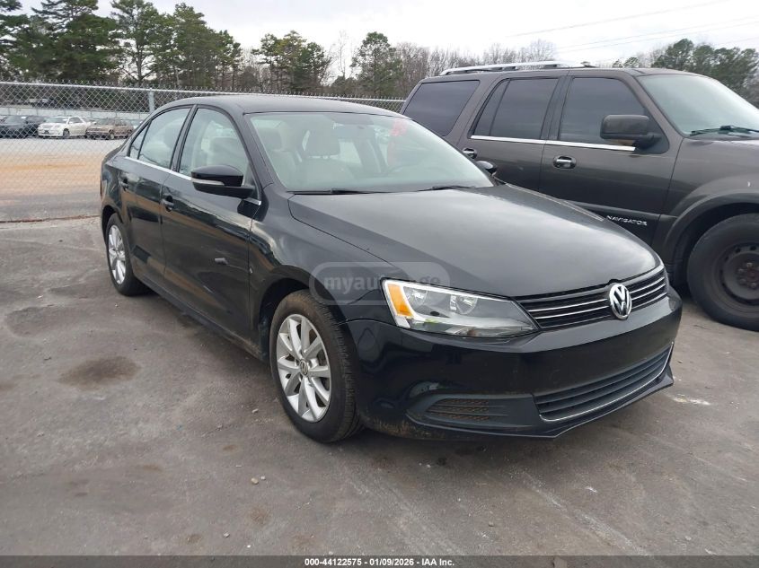 Volkswagen Jetta 2014 — photo 2